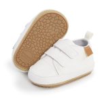 BABSMULY Babyschoenen voor jongens en meisjes, antislip rubberen zool, high-top PU-leer, sneakers, peuters, wiegschoenen, pasgeborenen, loafers, platte schoenen., wit, 12-18 maanden